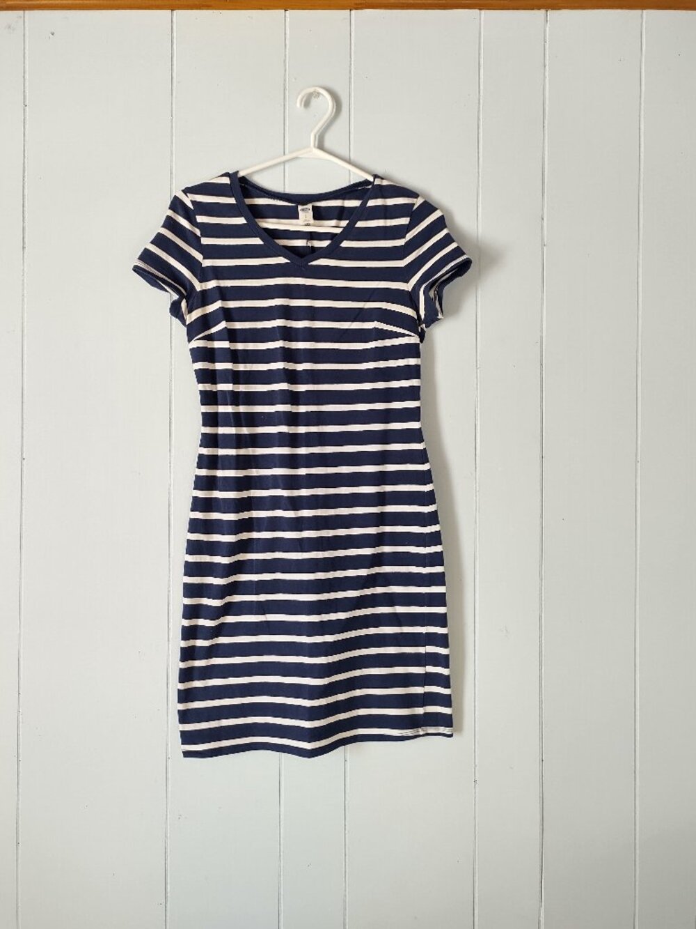 Old Navy Navy Striped T-shirt Dress